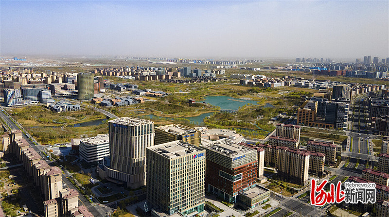 从图纸到实景，城市地标在生长