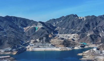 重点项目踏春行 | 年发电 18.07 亿千瓦时，易县这座“超级充电宝”太硬核！